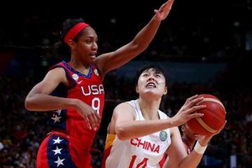 中国女篮收获世界杯银牌，追平历史最好成绩